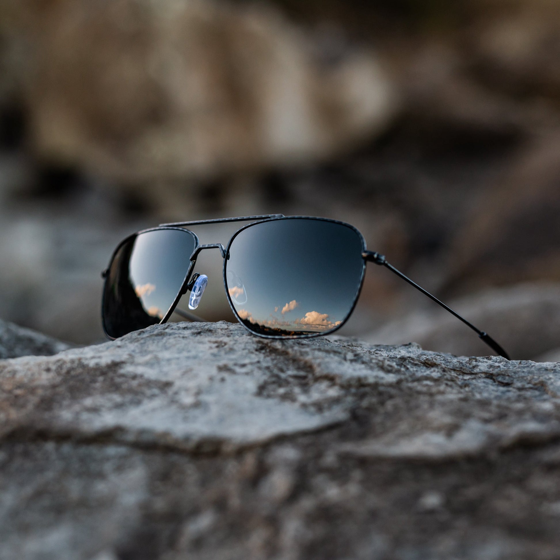 Navigator - Carbon Fiber Polarized